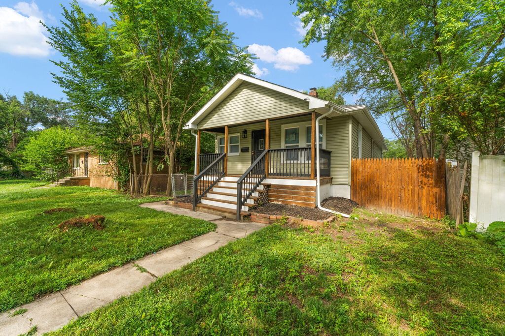 Photo of 4652 Pennsylvania Street, Gary, IN 46409 (MLS # 842397)