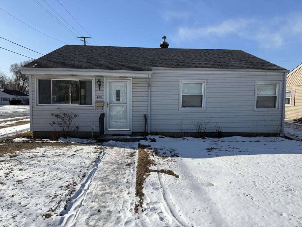 Photo of 400 N Virginia Street, Hobart, IN 46342 (MLS # 833551)