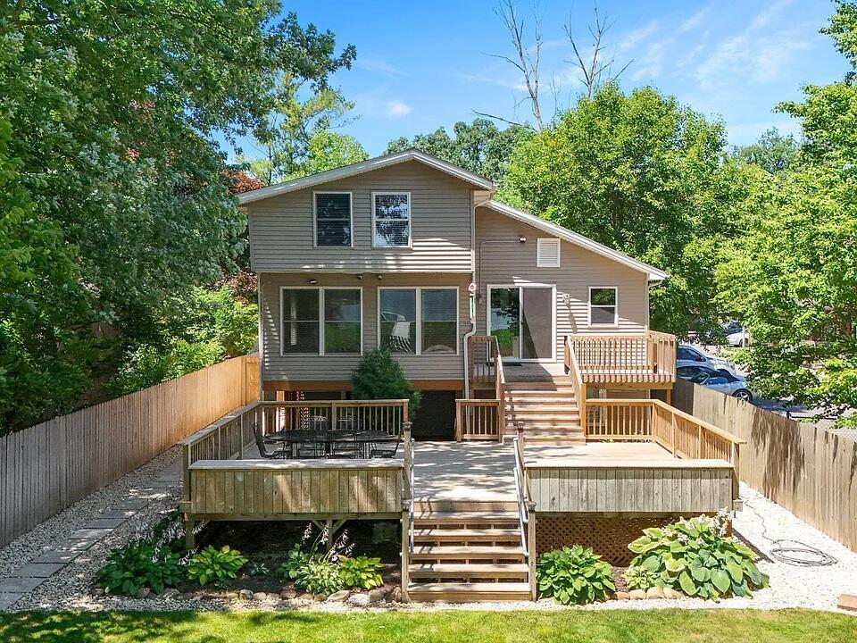 Photo of 14335 Truman Street, Cedar Lake, IN 46303 (MLS # 841585)