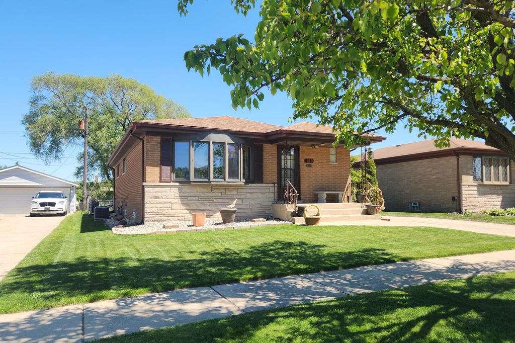 Photo of 6515 Nebraska Avenue, Hammond, IN 46323 (MLS # 838930)
