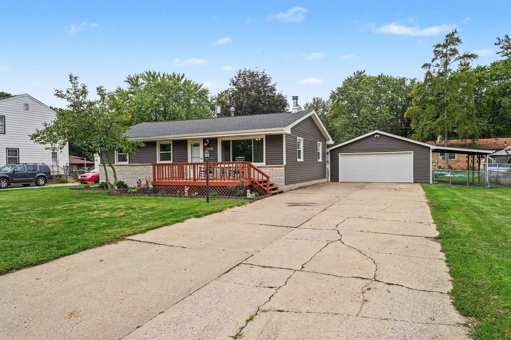 Photo of 2846 Russell Street, Portage, IN 46368 (MLS # 845950)