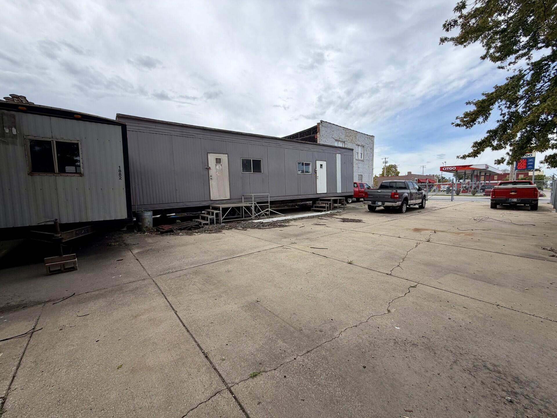 4707 Euclid Avenue