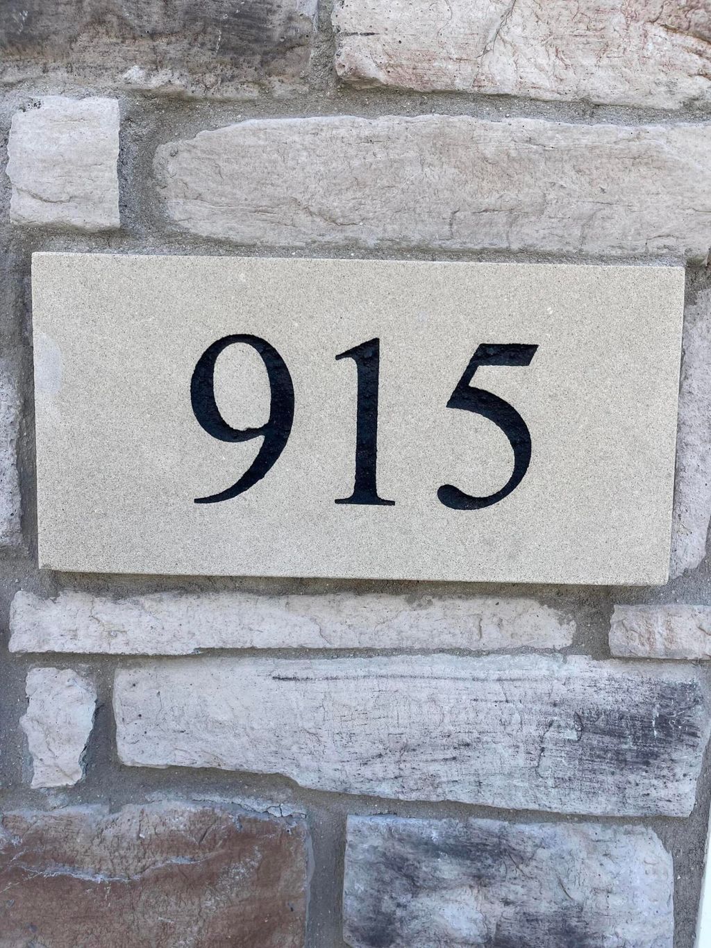 Photo of 915 Paula Court, Hobart, IN 46342 (MLS # 834805)