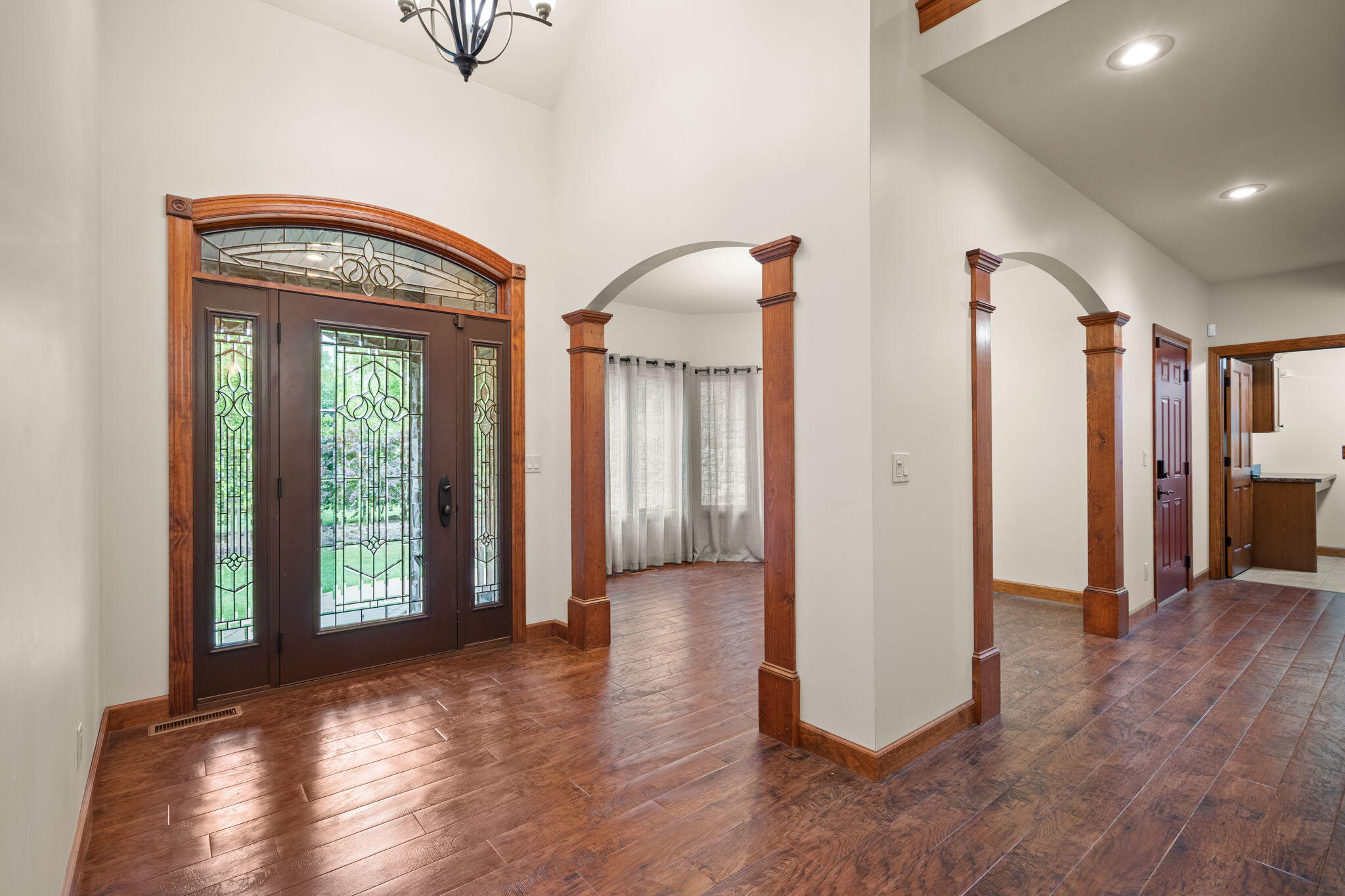 64 Nicholas Drive