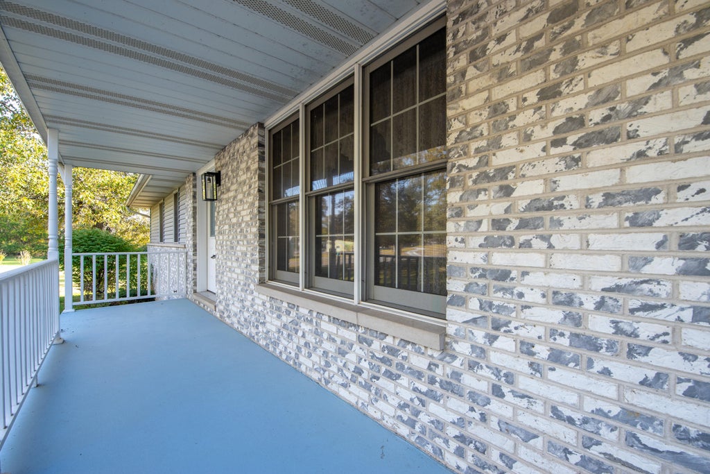 Photo of 10260 N 1000 W, DeMotte, IN 46310 (MLS # 847356)