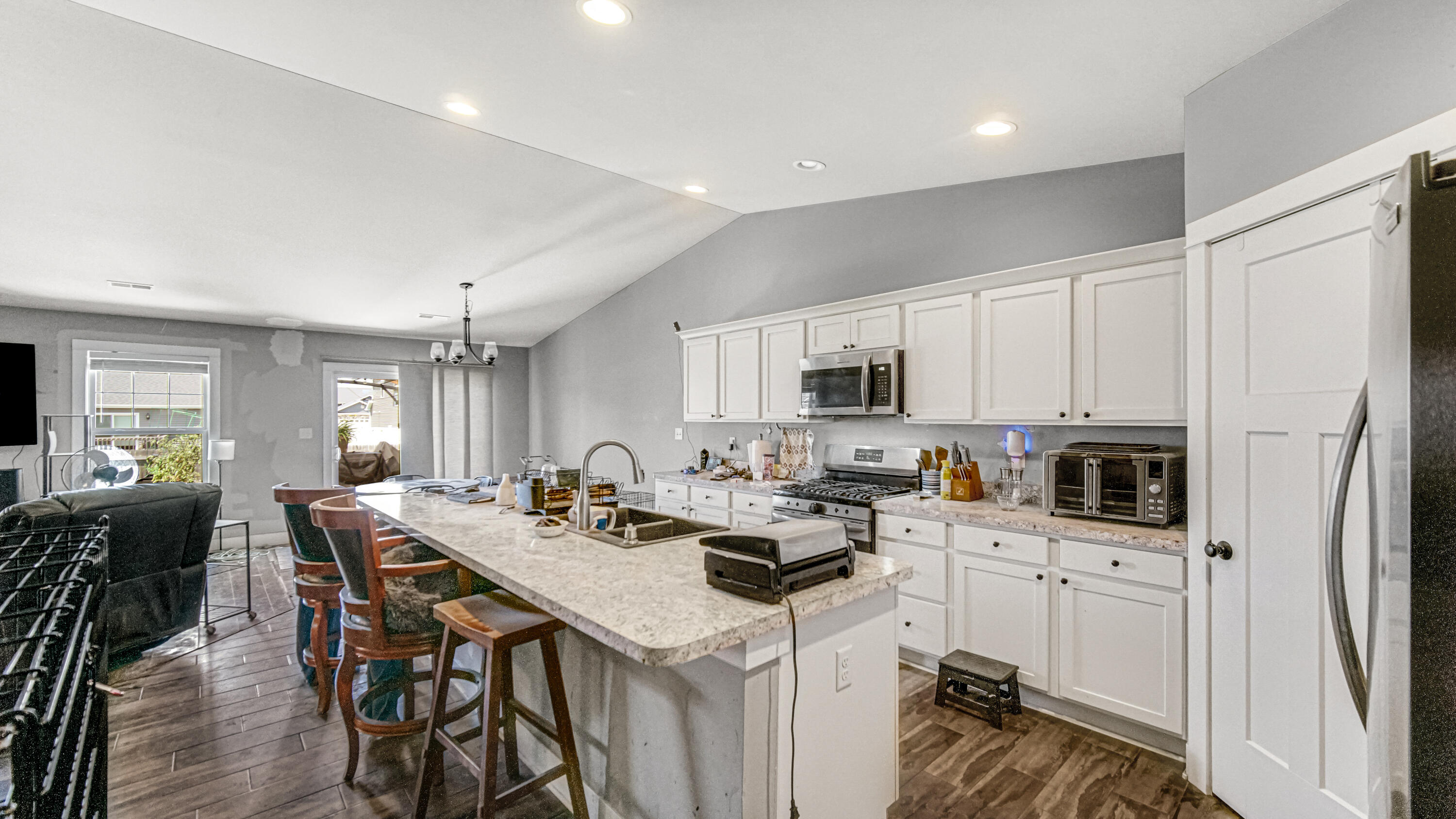 18476 Platinum Drive