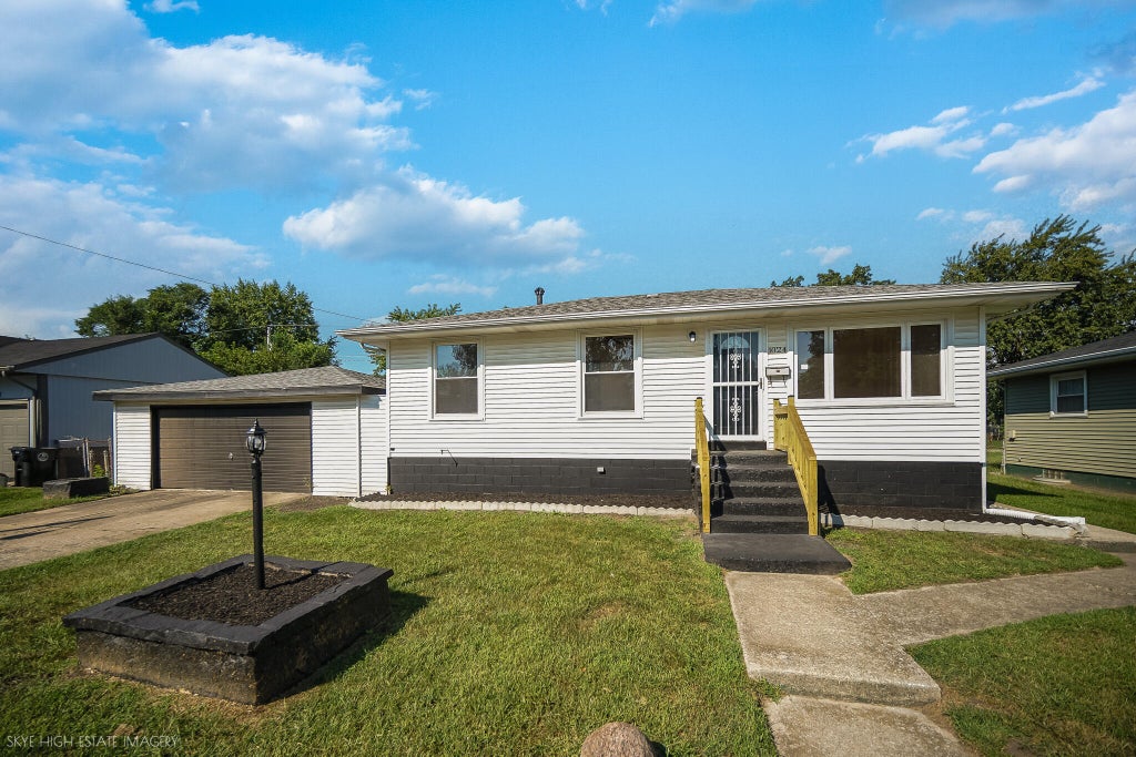 Photo of 1024 Ralston Street, Gary, IN 46406 (MLS # 844850)