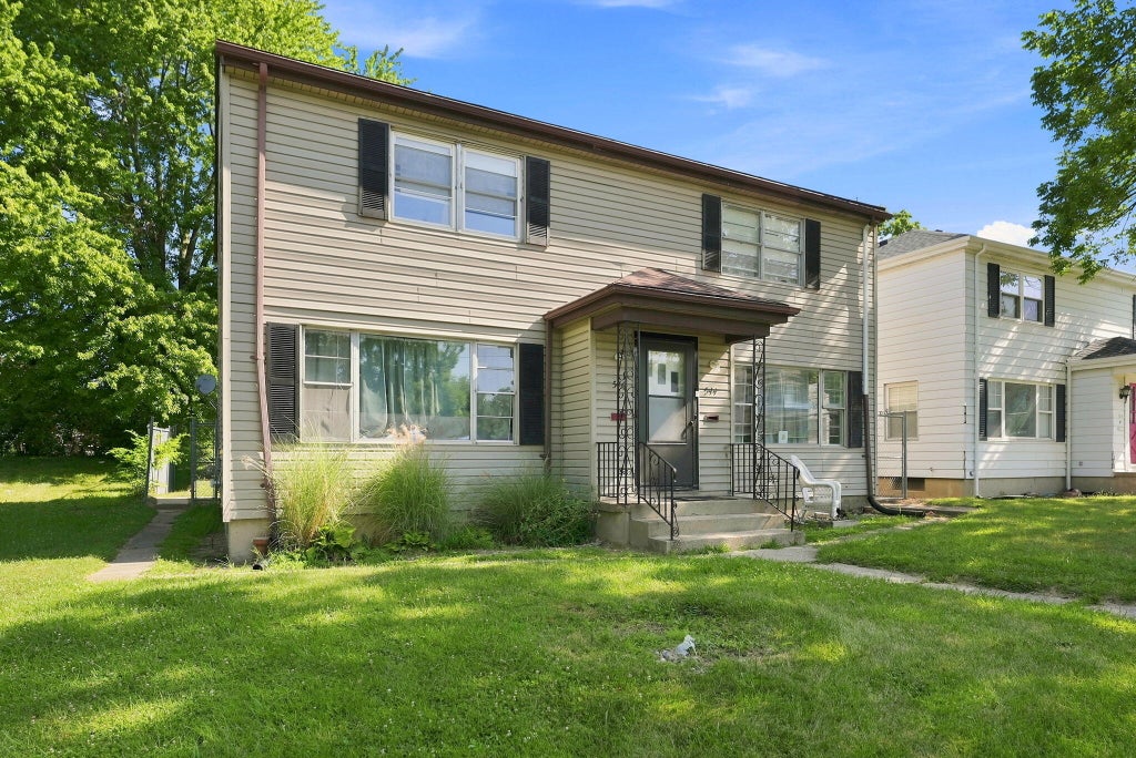 Photo of 544 Pierce Avenue, Fort Wayne, IN 46807 (MLS # 843027)