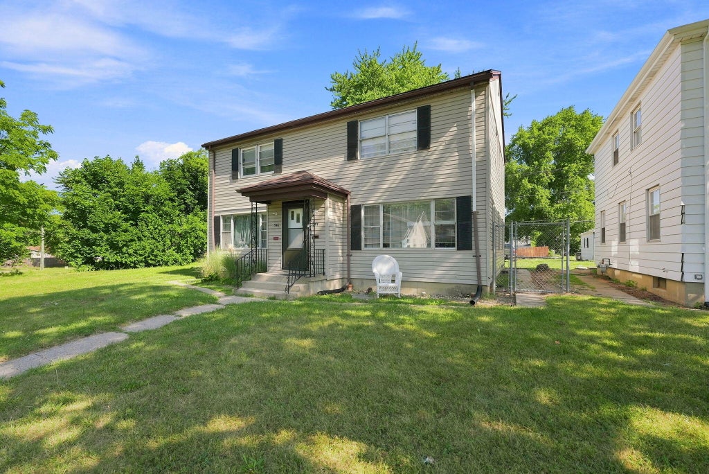 Photo of 544 Pierce Avenue, Fort Wayne, IN 46807 (MLS # 843027)