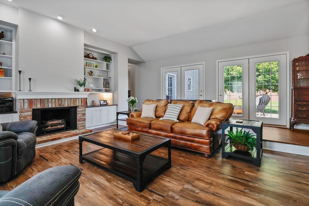 Photo of 12819 Grant Street, Crown Point, IN 46307 (MLS # 835134)