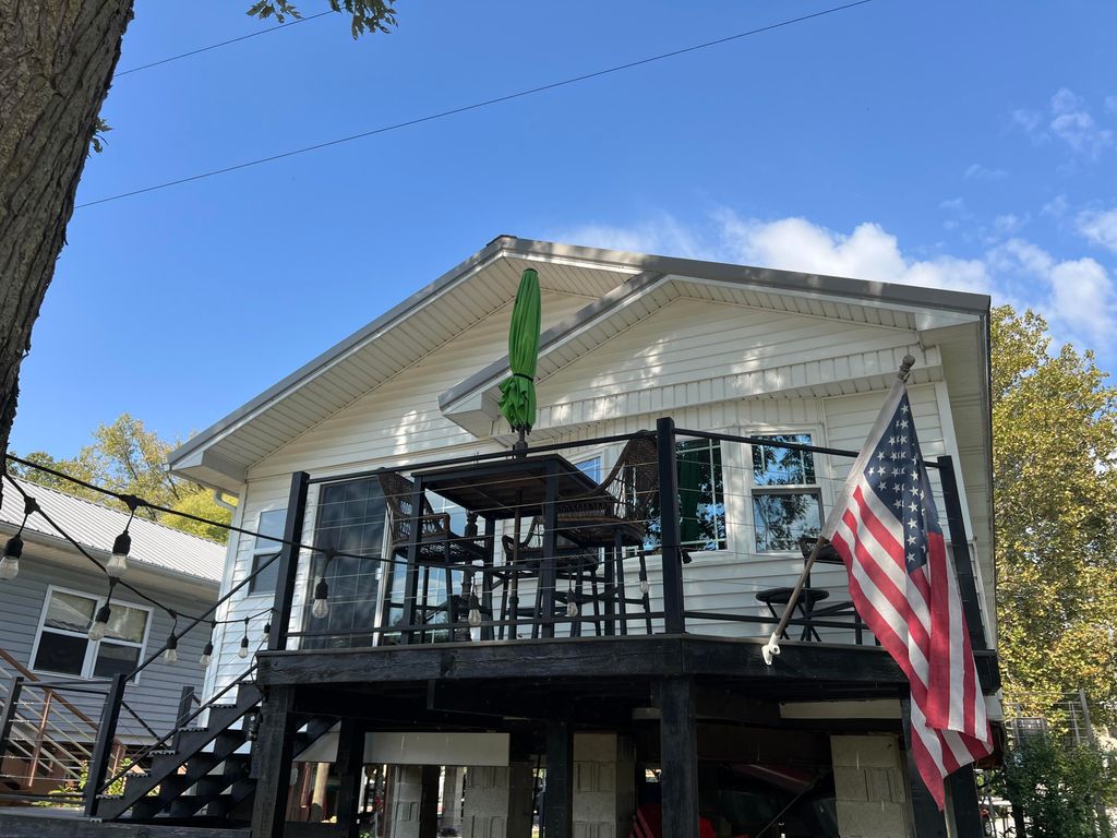 Photo of 6760 E Leisure Court, Monticello, IN 47960 (MLS # 836818)