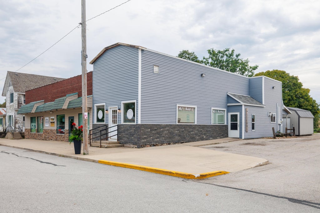 Photo of 215 E State Street, Morocco, IN 47963 (MLS # 844585)