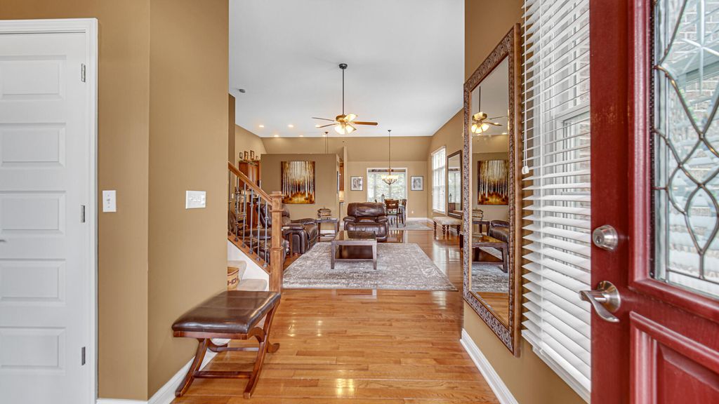 Photo of 239 Edgewood Drive, Valparaiso, IN 46385 (MLS # 838517)