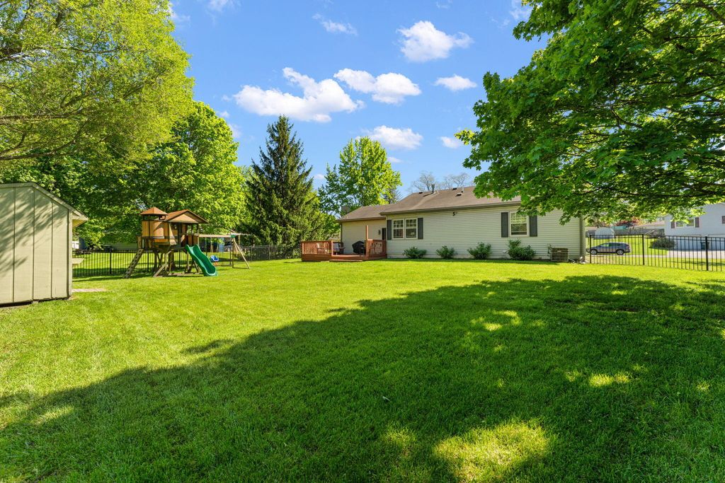 Photo of 2156 St Joseph Lane, Valparaiso, IN 46385 (MLS # 839216)