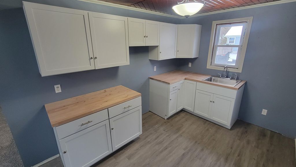 Photo of 1369 Federal Avenue, La Porte, IN 46350 (MLS # 831971)