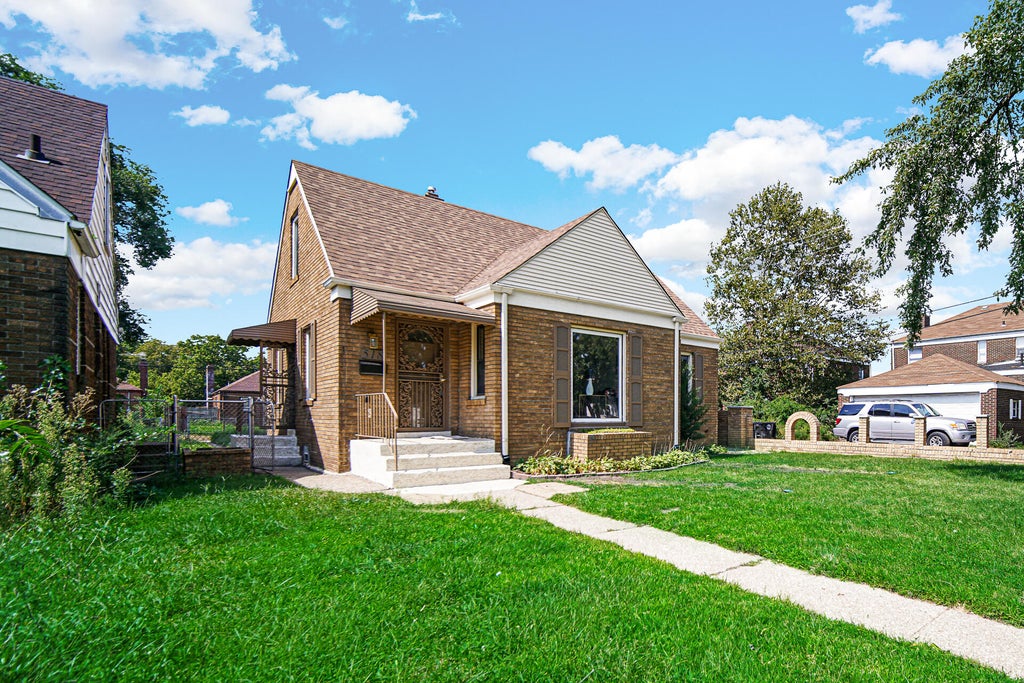 Photo of 518 Rutledge Street, Gary, IN 46404 (MLS # 844797)