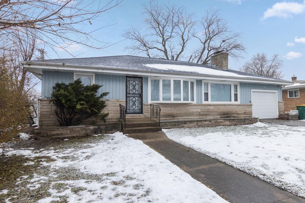 Photo of 1000 W 54th Avenue, Merrillville, IN 46410 (MLS # 832678)