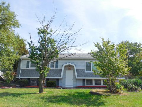 605 Pierce Avenue, Dyer, IN 46311 - #: 829427