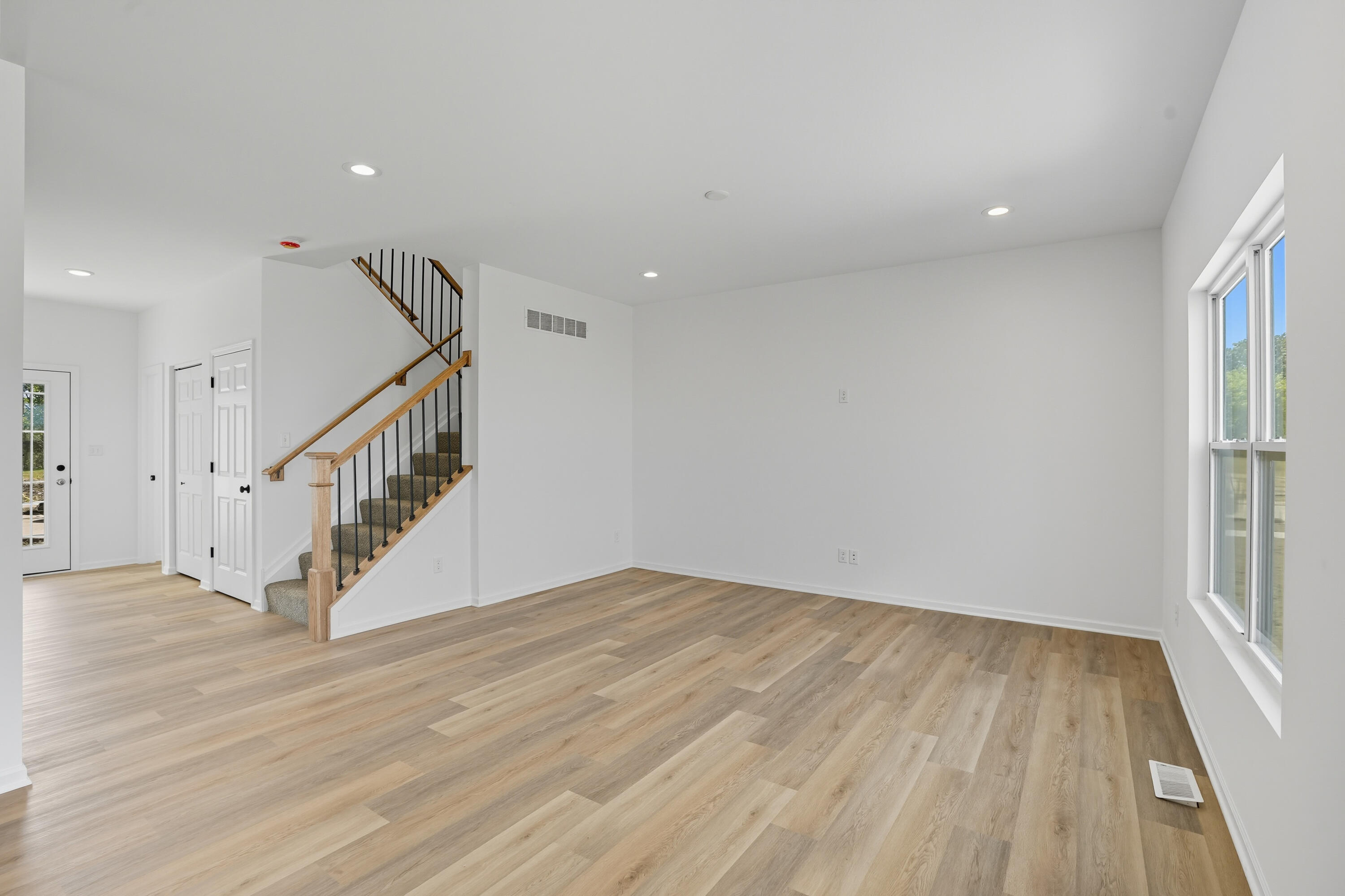 18883 Sapphire Street