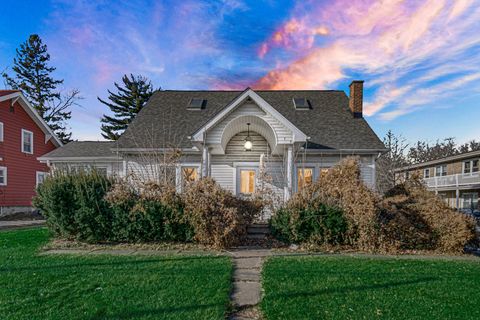 MLS: 814228