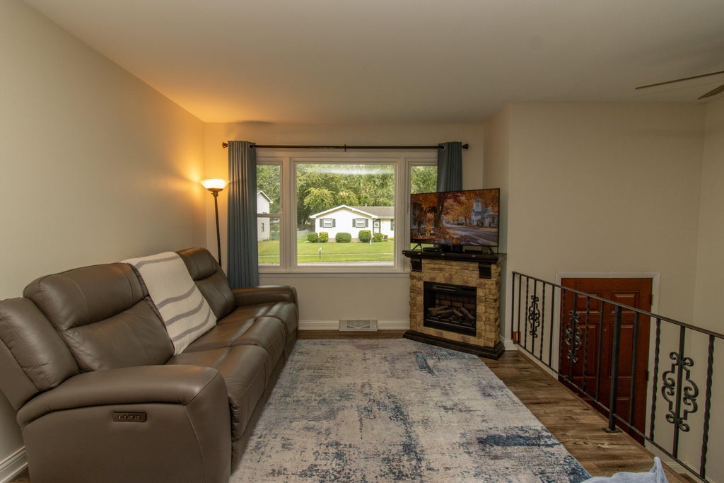 Photo of 257 Navajo Trail, Lowell, IN 46356 (MLS # 845688)