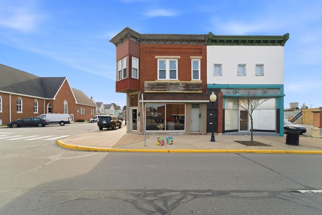 Photo of 1115 Franklin Street, Michigan City, IN 46360 (MLS # 835608)