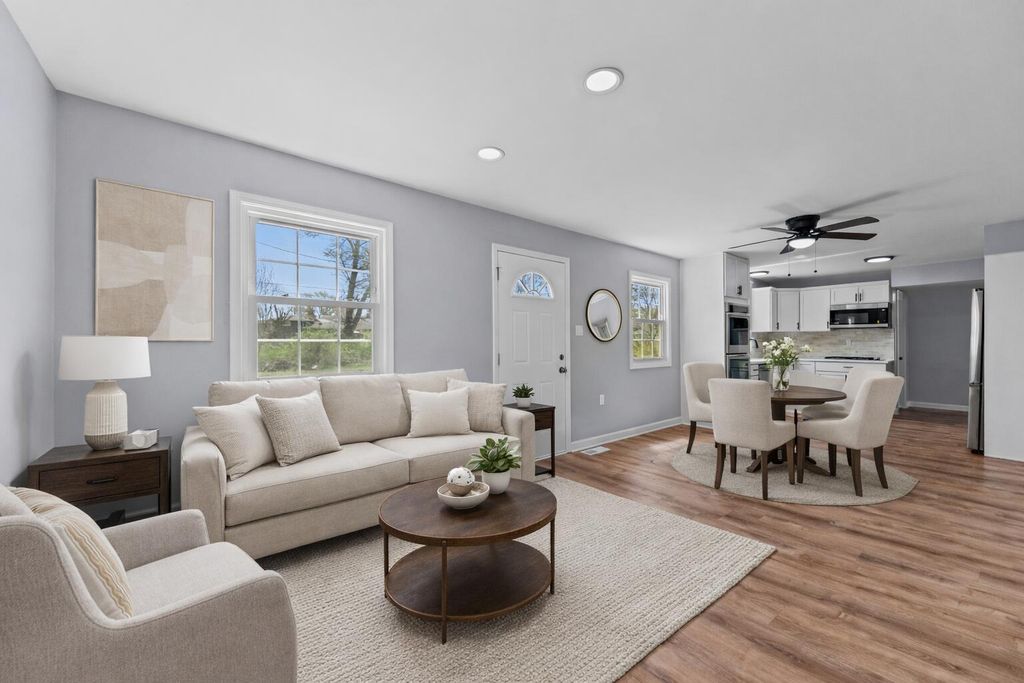 Photo of 7775 Delaware Place, Merrillville, IN 46410 (MLS # 837101)