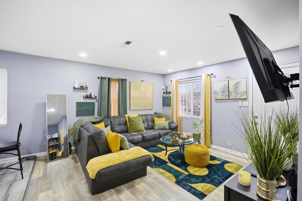 Photo of 4100 W 19th Place, Gary, IN 46404 (MLS # 835386)