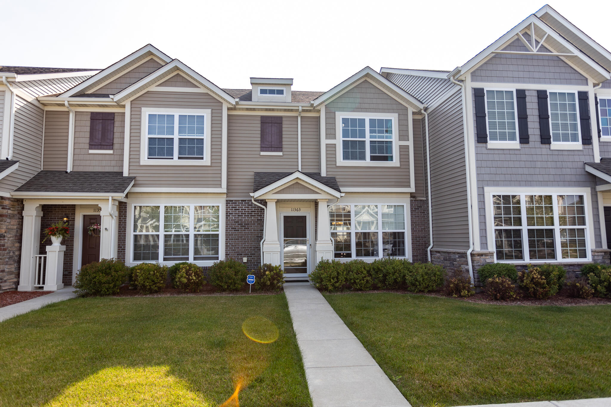 View Crown Point, IN 46307 townhome