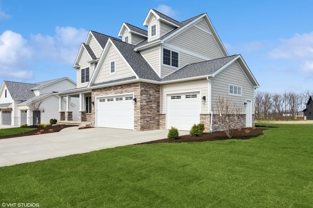 Photo of 2903 Whispering Brook Lane, Valparaiso, IN 46385 (MLS # 831642)