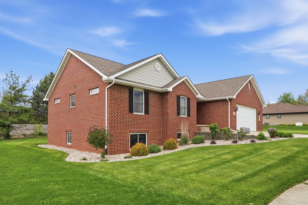 Photo of 13716 Austin Street, Cedar Lake, IN 46303 (MLS # 838864)