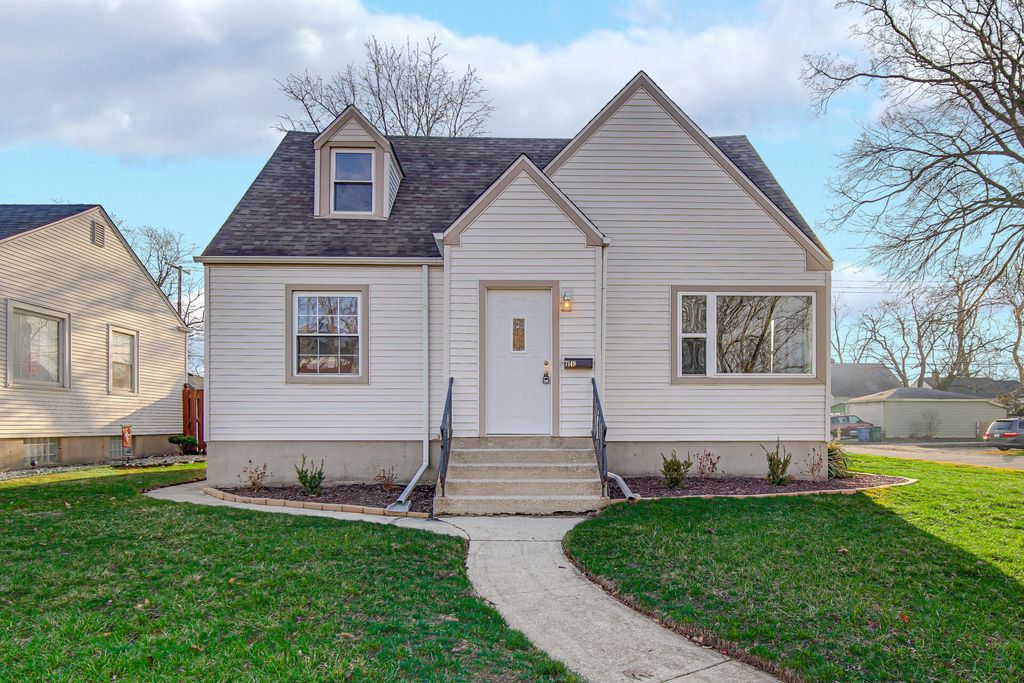 Photo of 7149 Ontario Avenue, Hammond, IN 46323 (MLS # 836138)