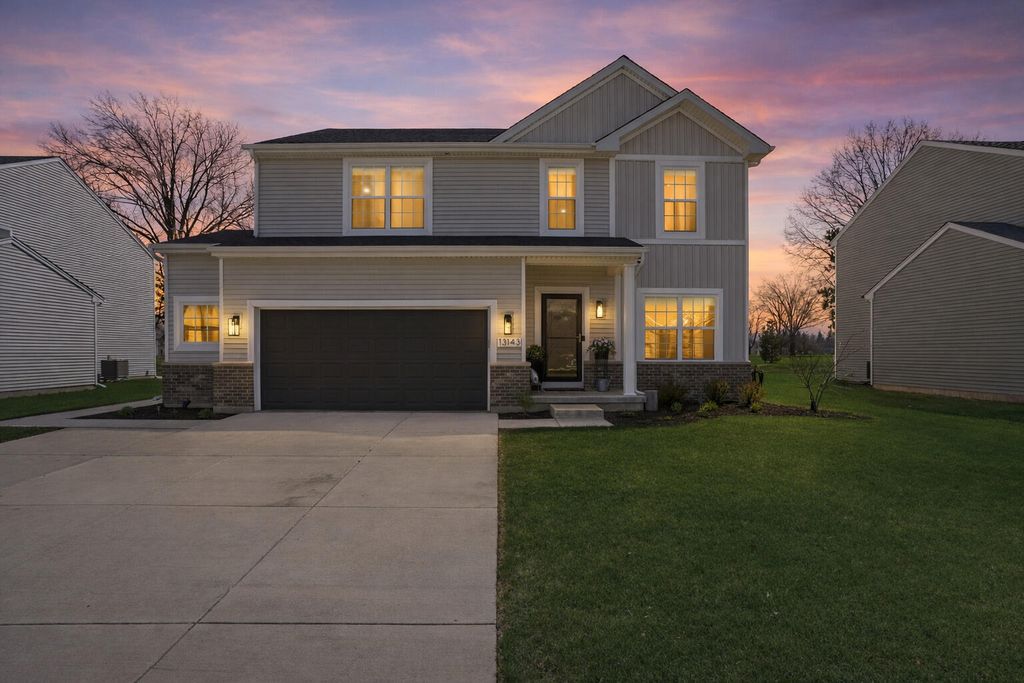 Photo of 13143 Rutledge Place, Crown Point, IN 46307 (MLS # 836851)