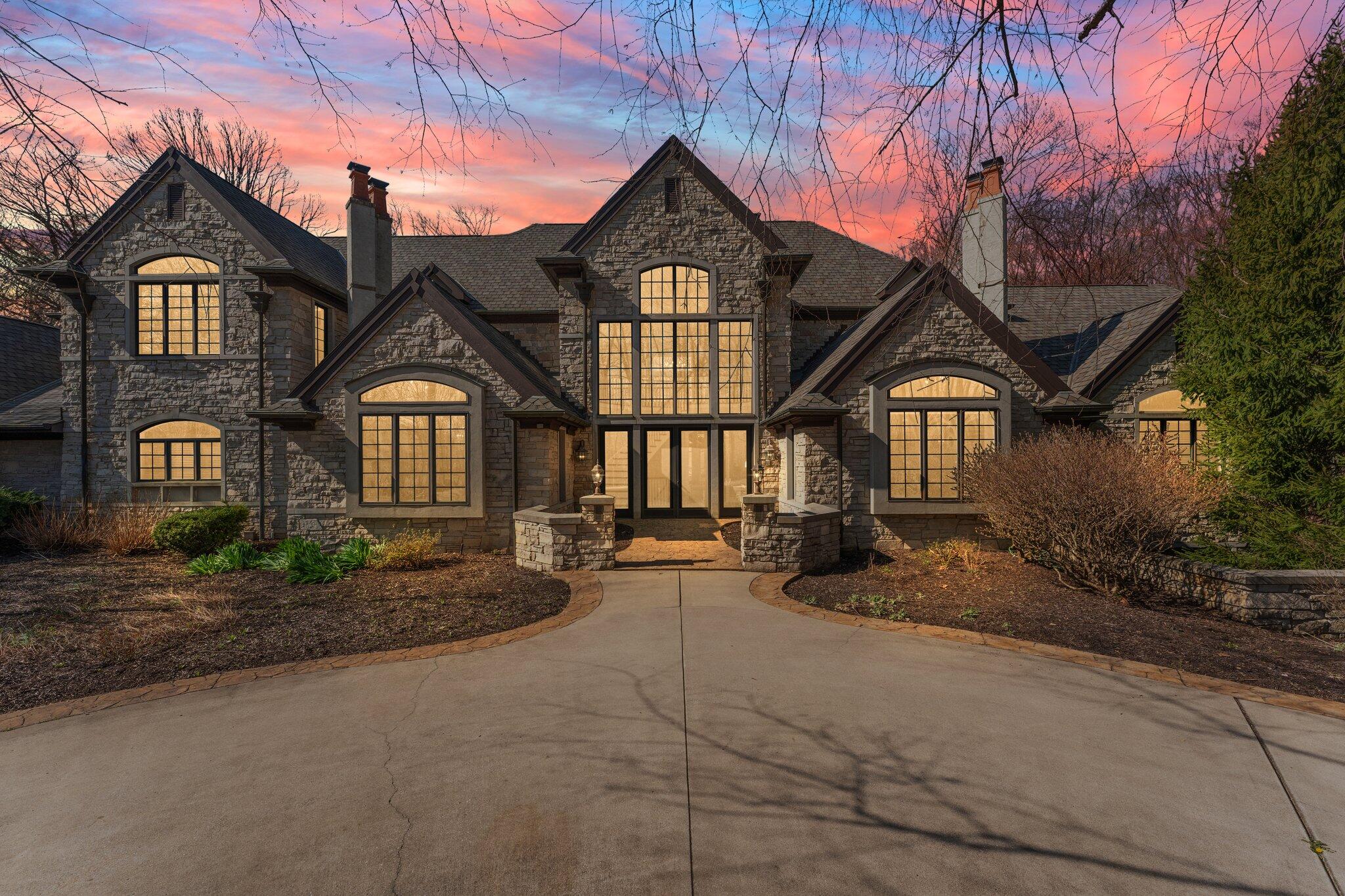 219 Crabapple Lane