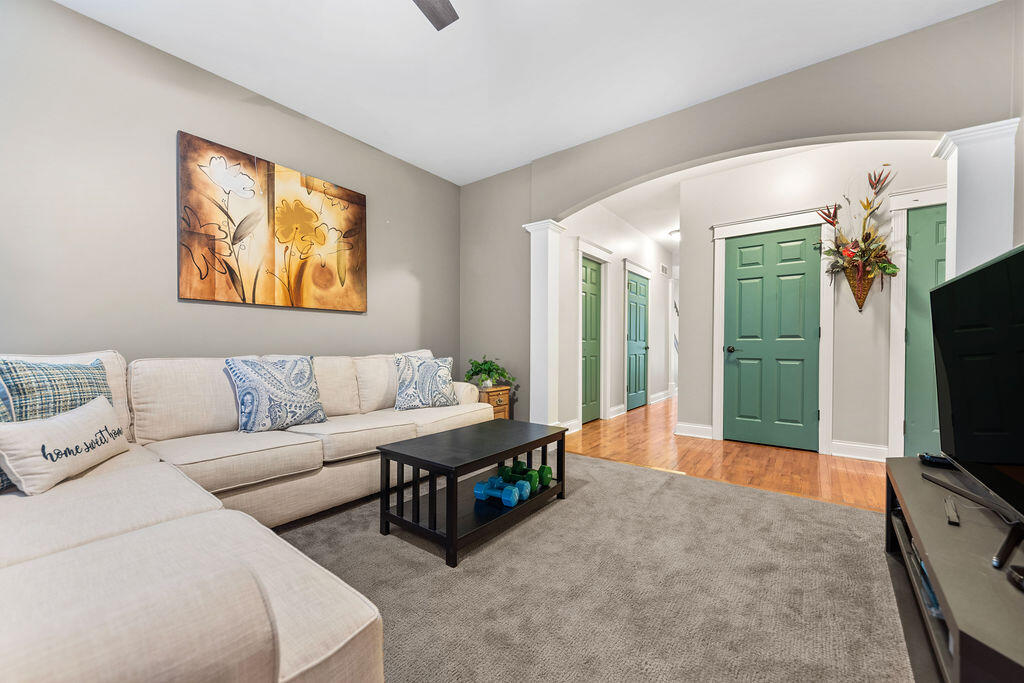 367 Cottage View Terrace
