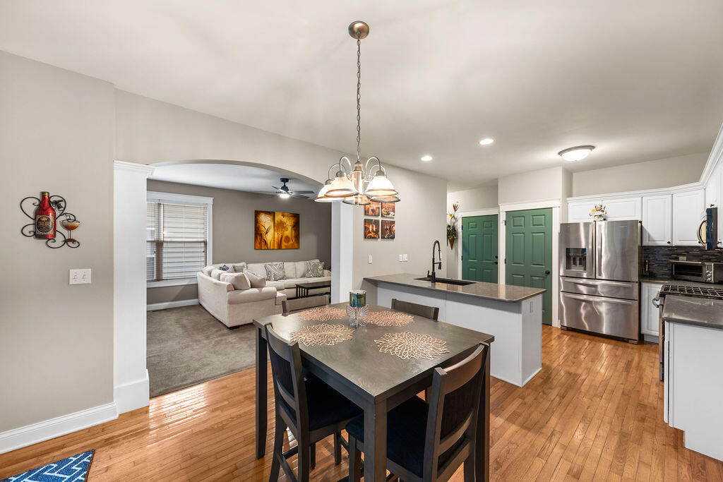 367 Cottage View Terrace