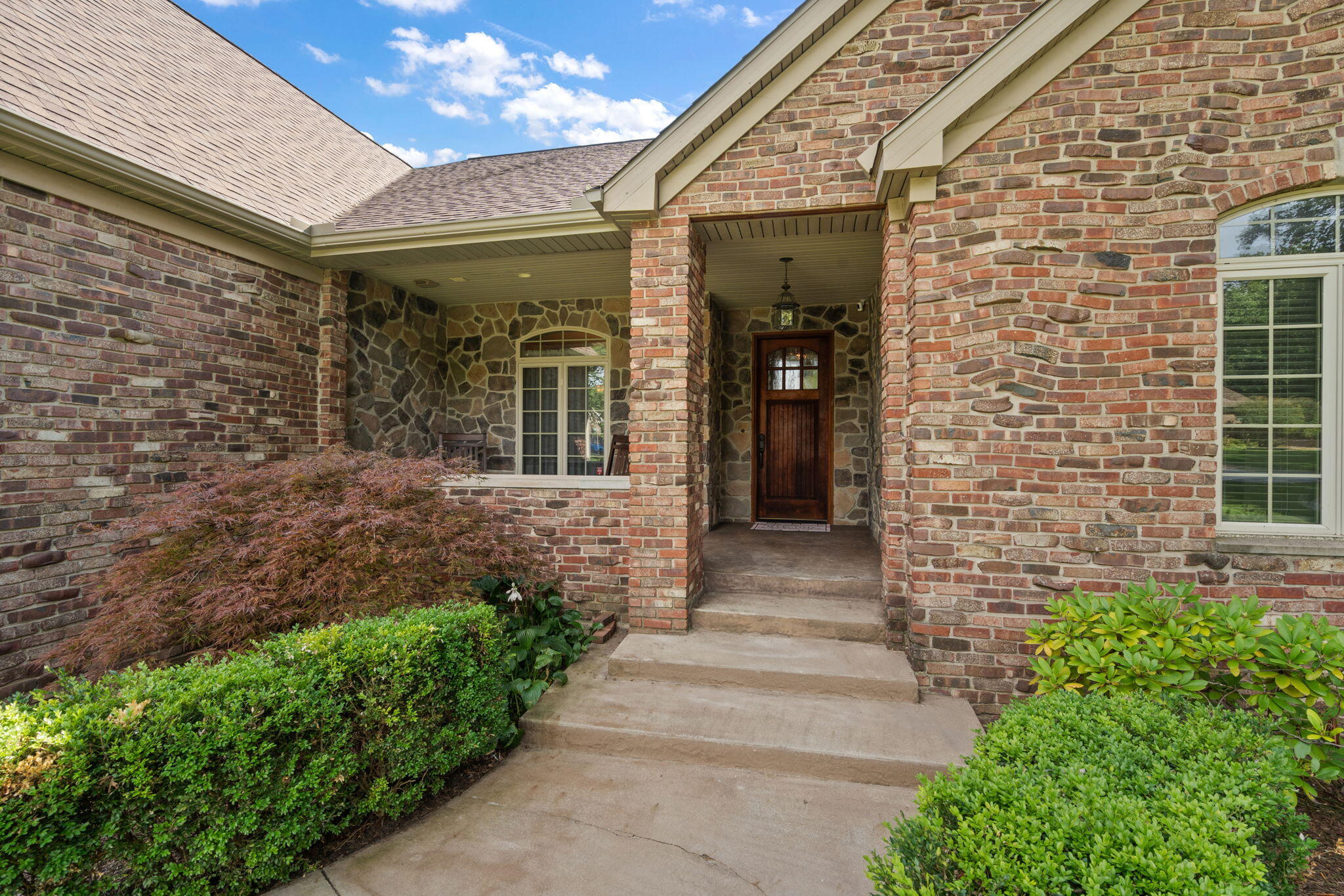 5032 W Concord Drive