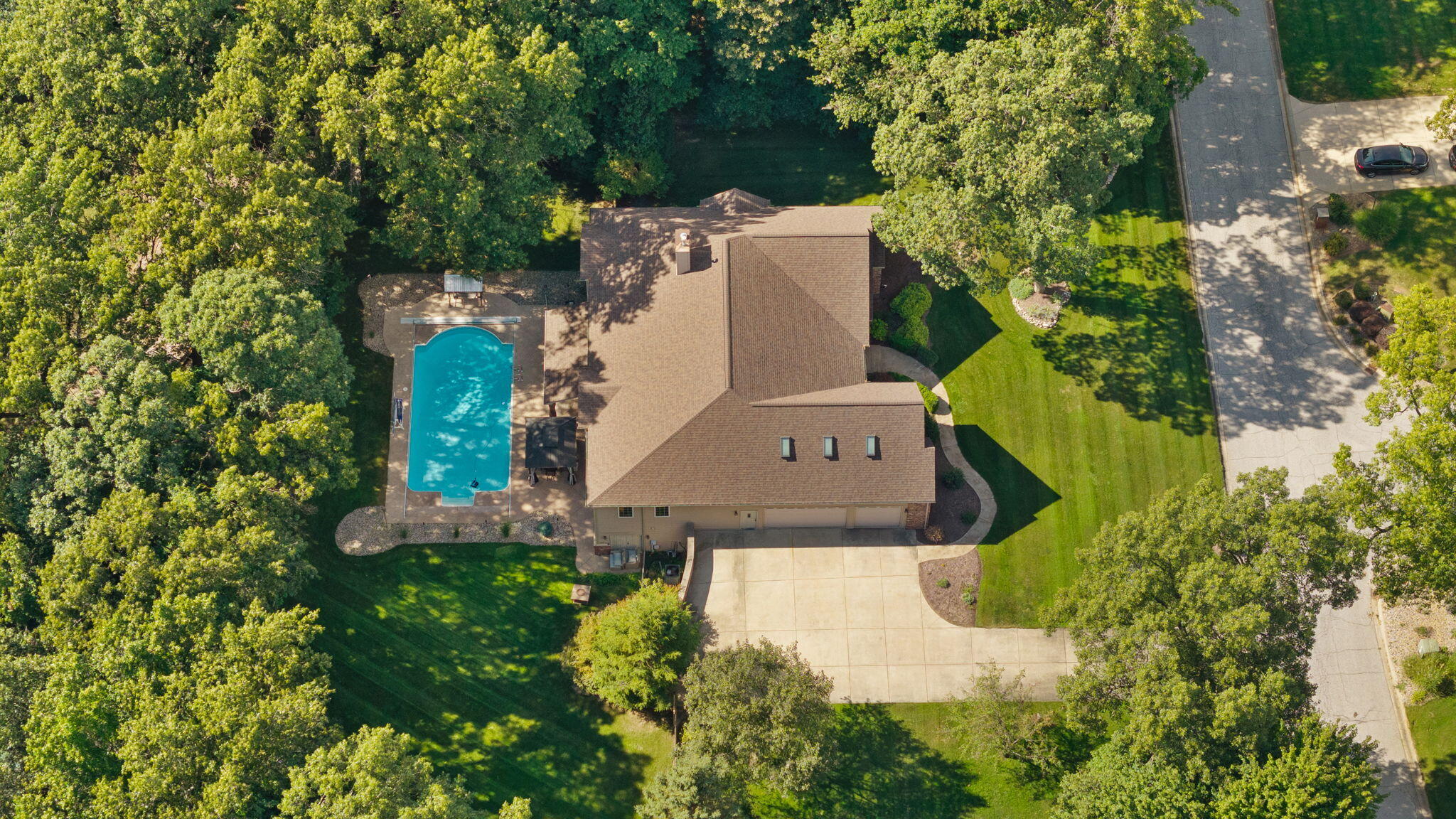 5032 W Concord Drive
