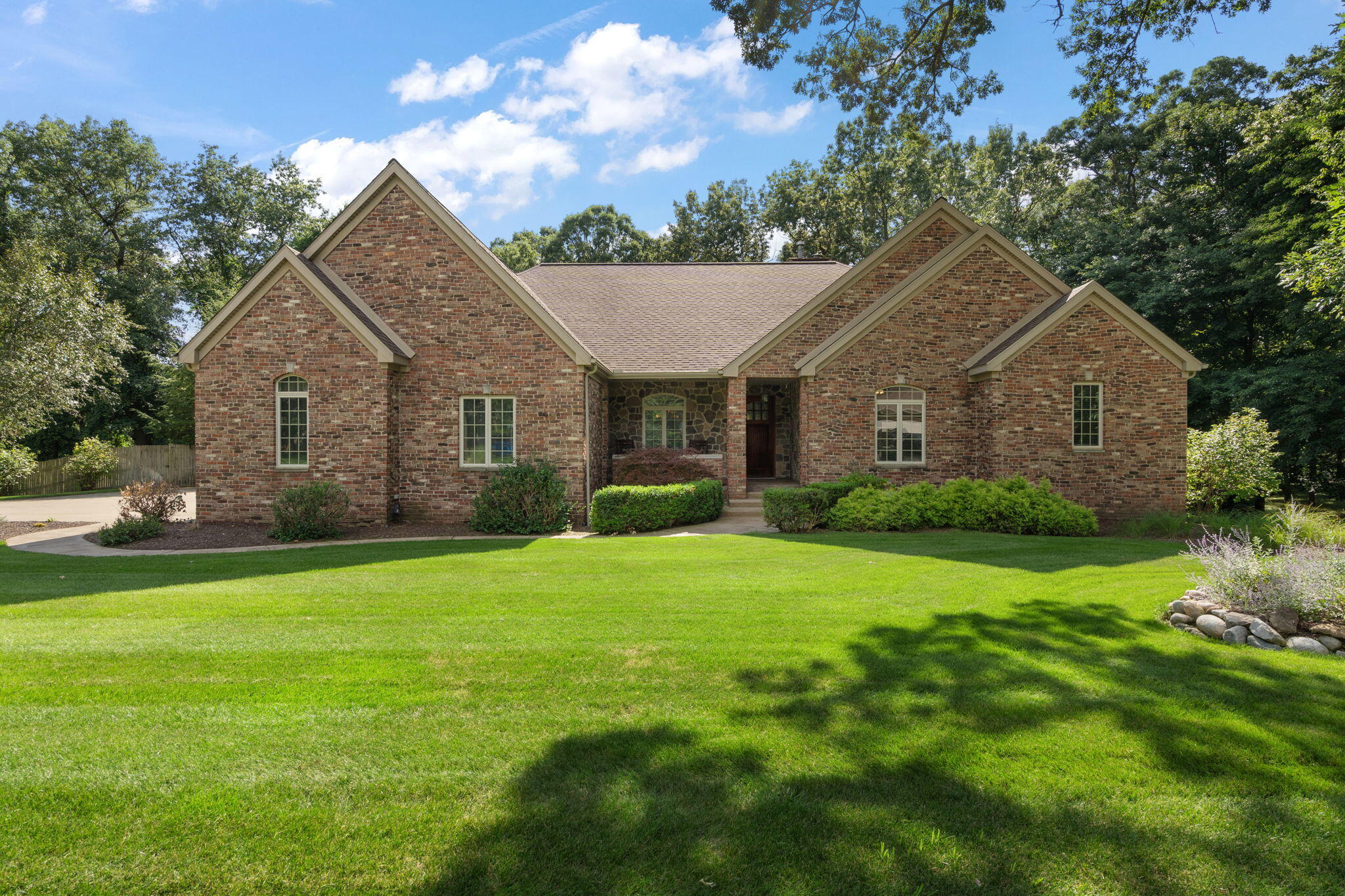 5032 W Concord Drive