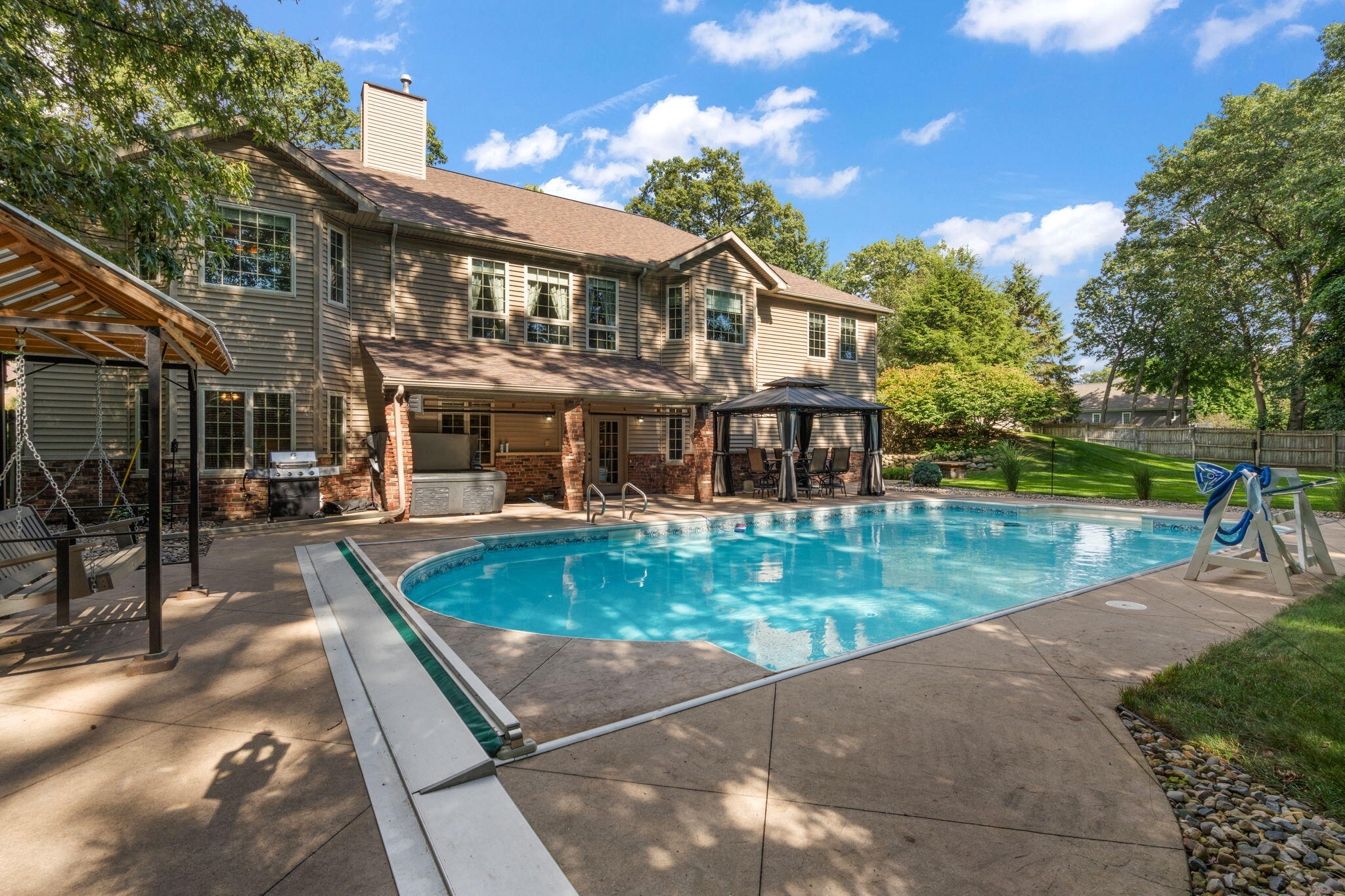 5032 W Concord Drive