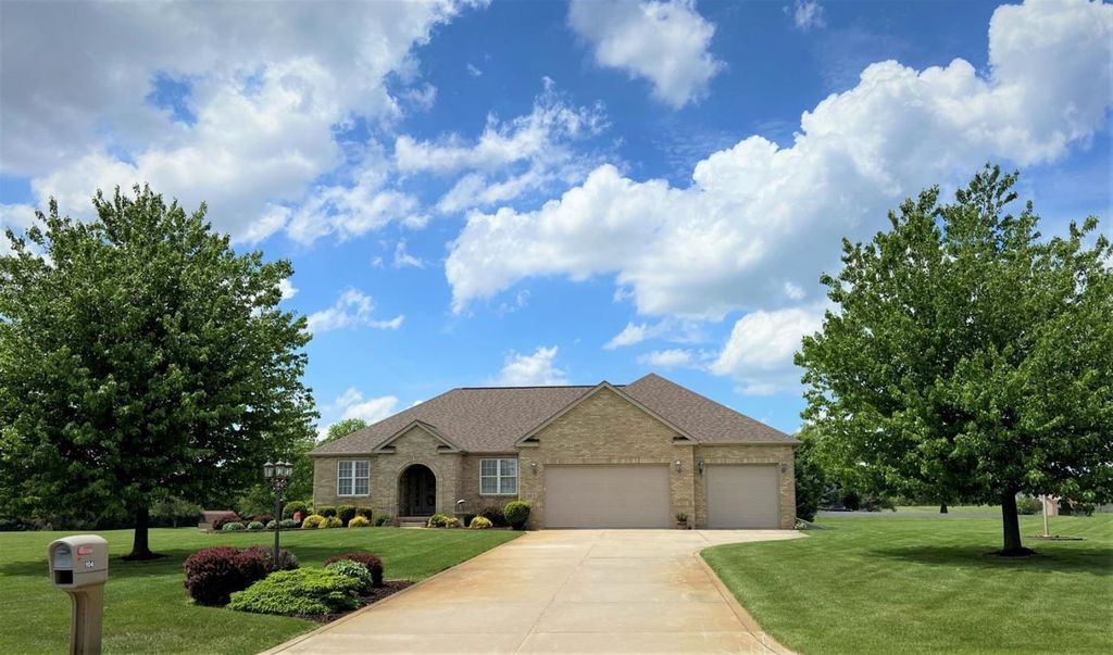 Photo of 104 Stone Creek Drive, Valparaiso, IN 46383 (MLS # 839453)