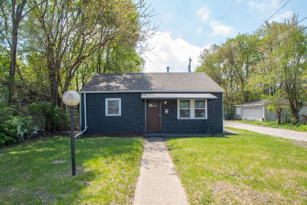 Photo of 825 E 14th Avenue, Gary, IN 46407 (MLS # 839576)
