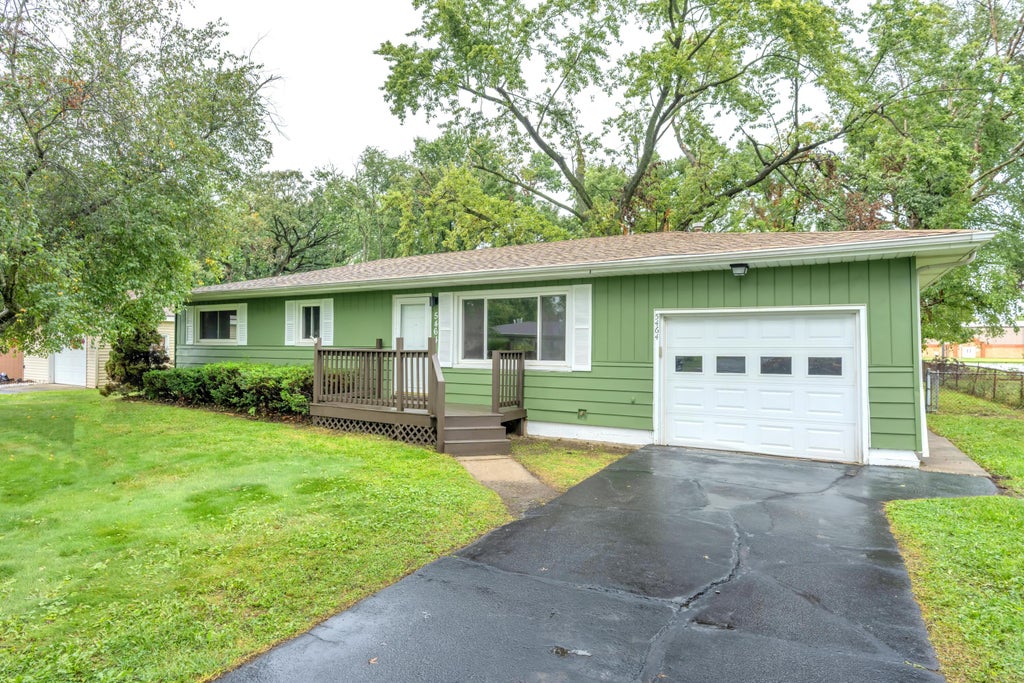 Photo of 5464 Osage Avenue, Portage, IN 46368 (MLS # 845525)