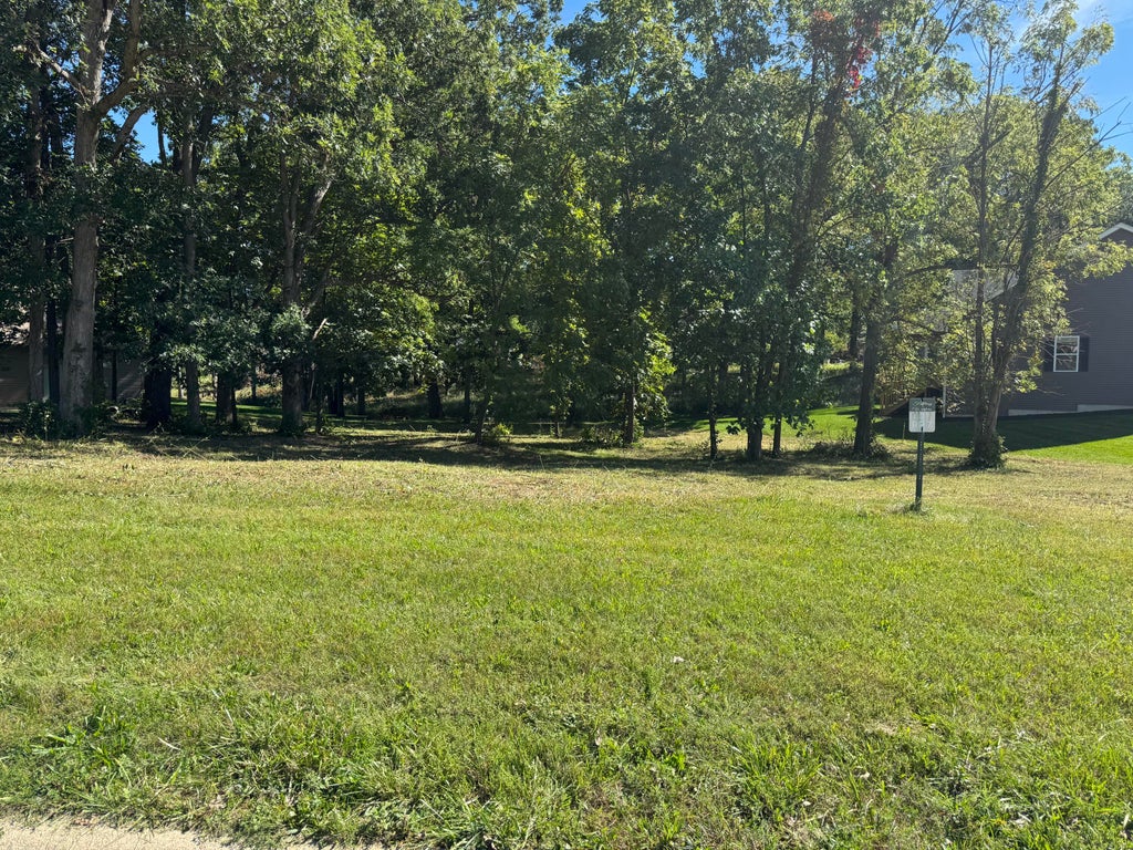 Photo of 713 Druim Trail, Crown Point, IN 46307 (MLS # 846099)