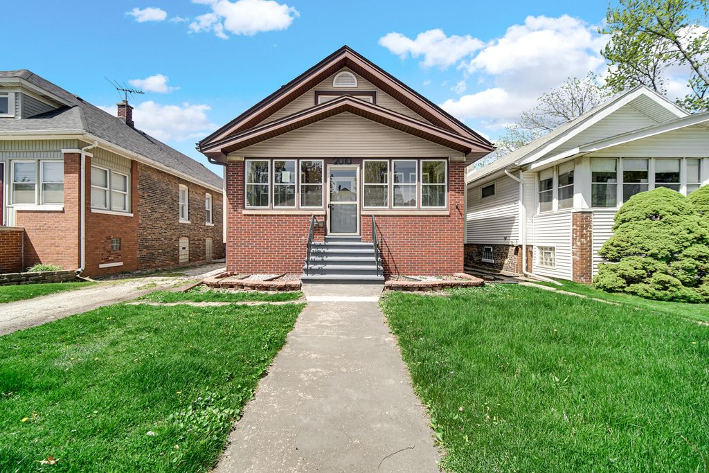 Photo of 2010 Lincoln Avenue, Whiting, IN 46394 (MLS # 838034)