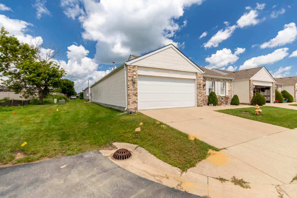 Photo of 668 Ash Court, Lowell, IN 46356 (MLS # 843459)