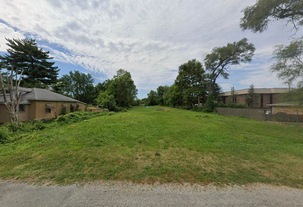 Photo of 6013 E 14th Street, Indianapolis, IN 46219 (MLS # 833893)