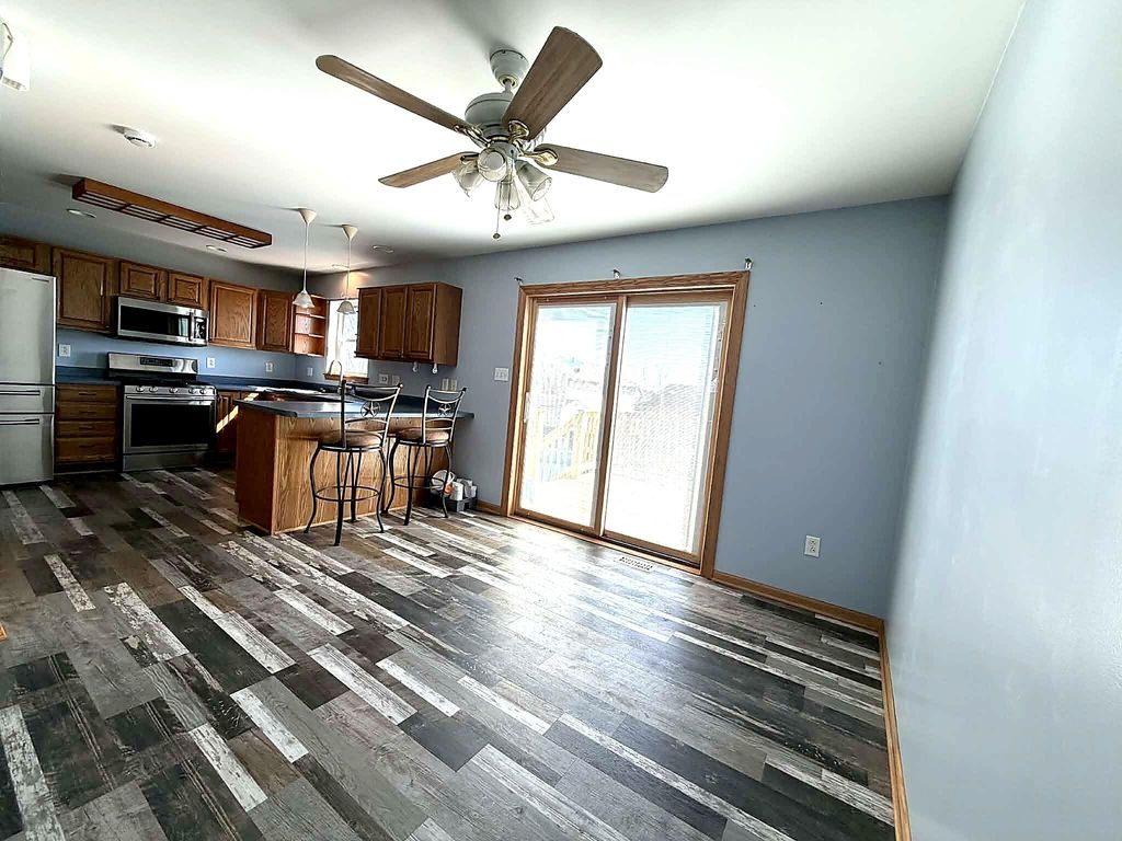 Photo of 763 Longwood Drive, Lowell, IN 46356 (MLS # 835614)