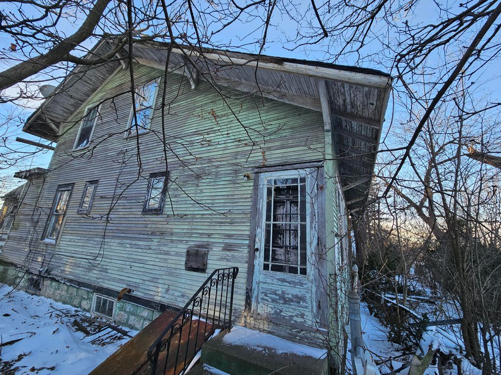 Photo of 445 E Ridge Road, Gary, IN 46409 (MLS # 832890)