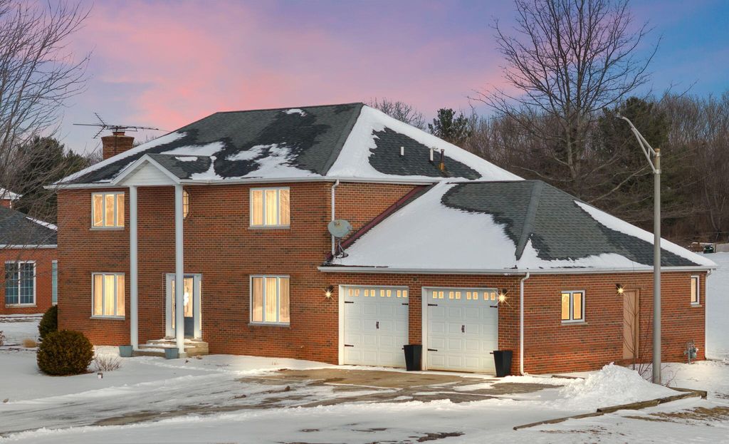 Photo of 16255 Grant Street, Crown Point, IN 46307 (MLS # 833661)